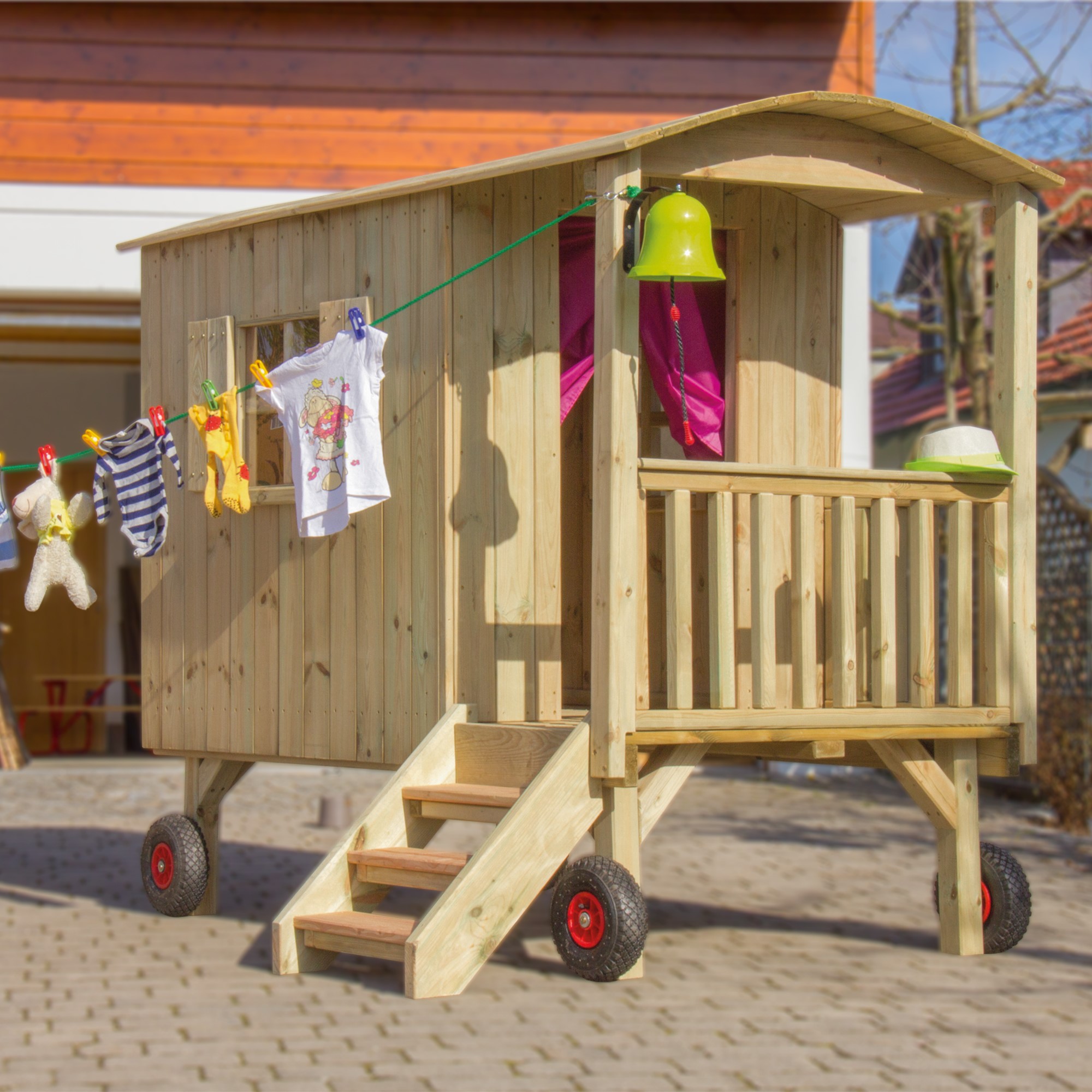 Spielhaus Camping- & Zirkuswagen