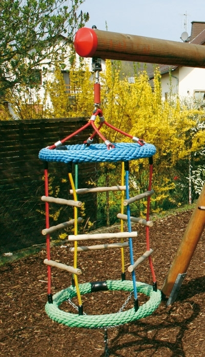 Kletter-Kamin mit Bodenverankerung