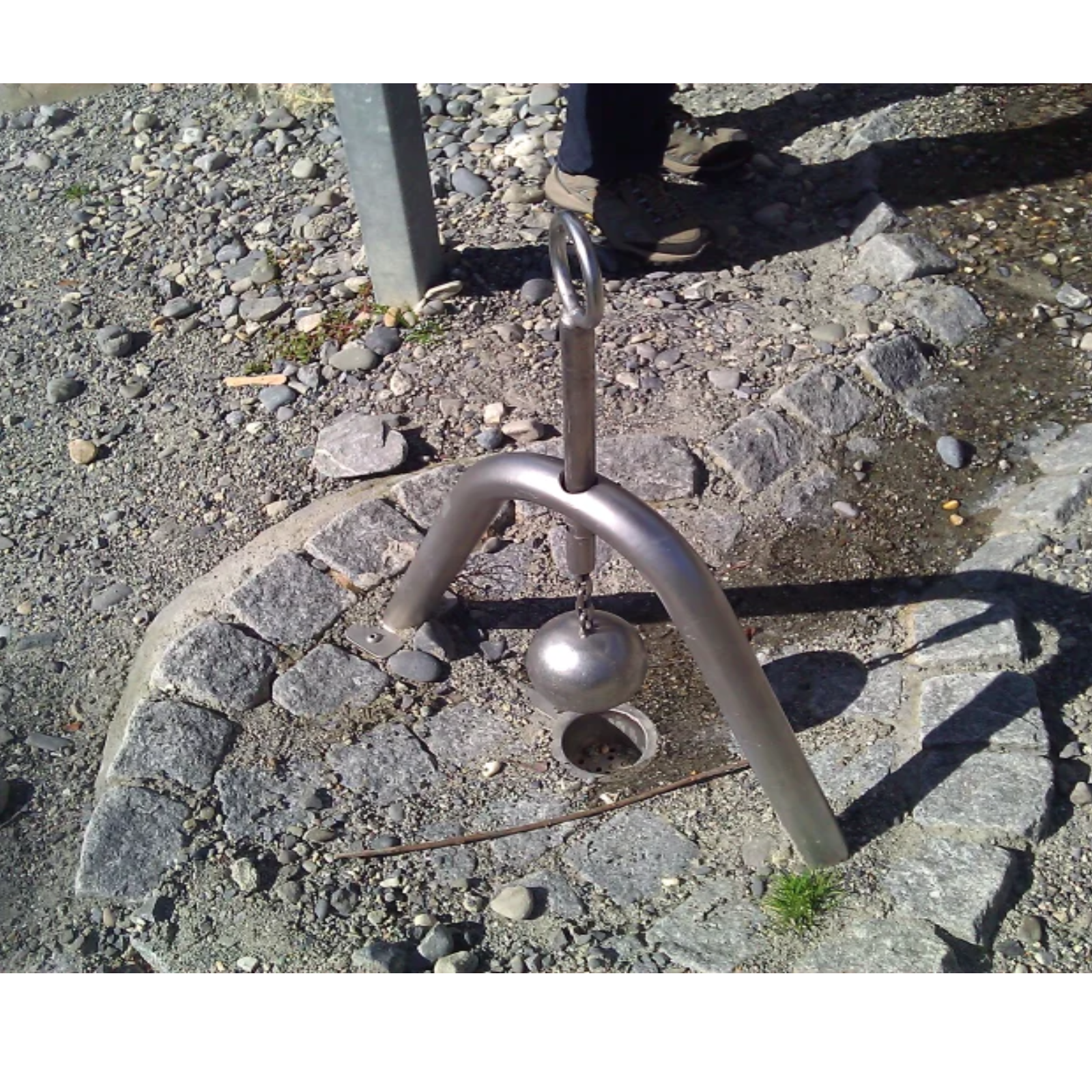 Wasserspiel Kugelwehr ? Staukugel