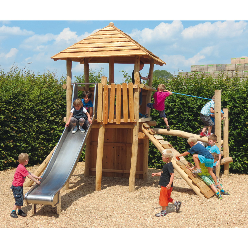 Robinie Zauberturm mit Dach und Rutsche