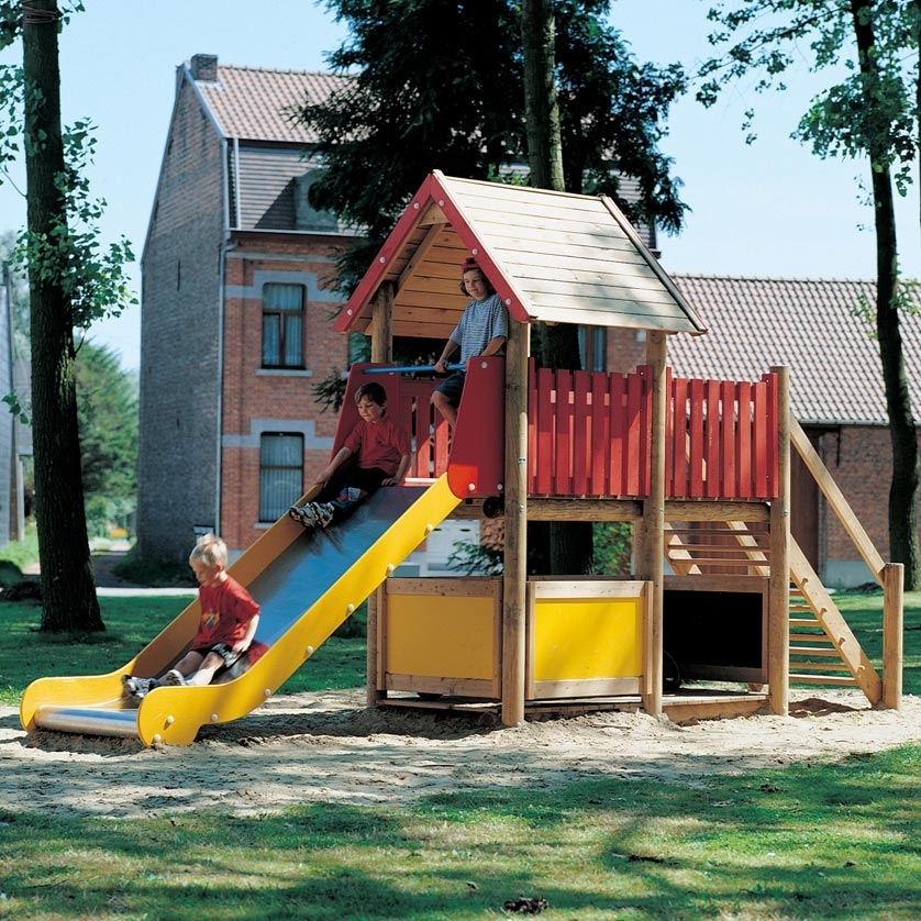 Räuberhöhle Spielplatzgerät