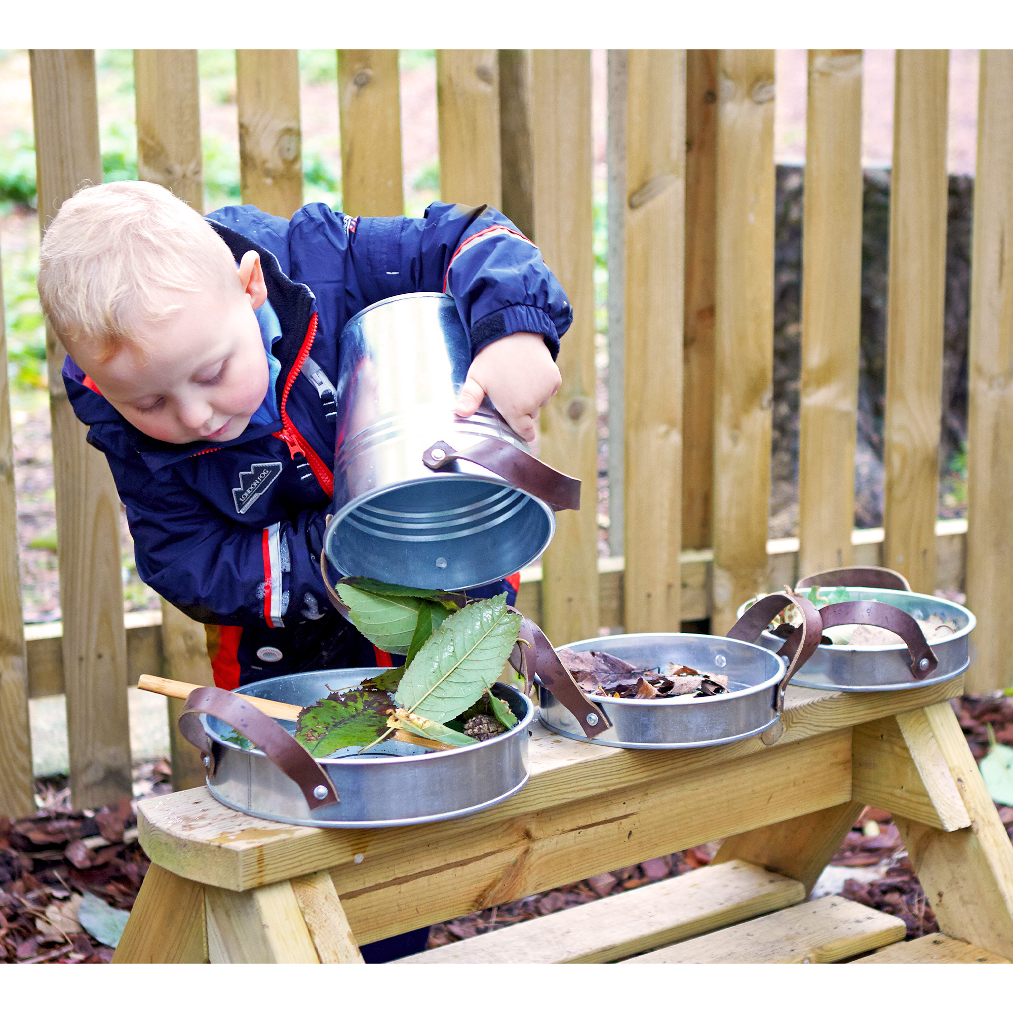 Metall Eimer und Schalen 4er Set