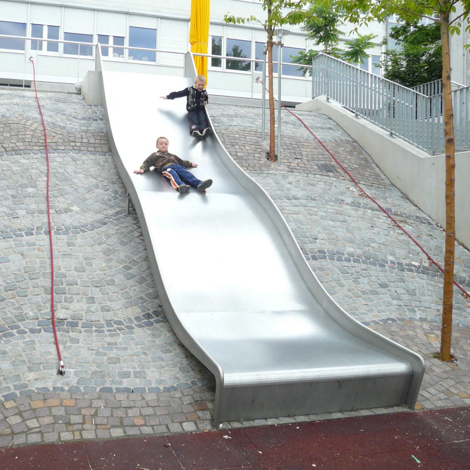 Edelstahlrutsche Welle 100 cm breit ? Anbau- & Hangrutsche 300 cm