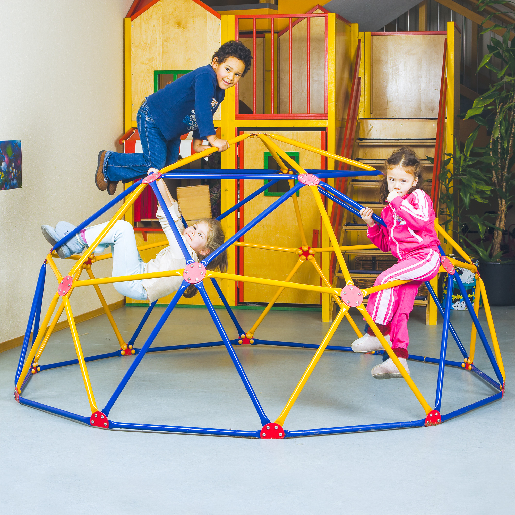 Höhlen- & Kletteriglu