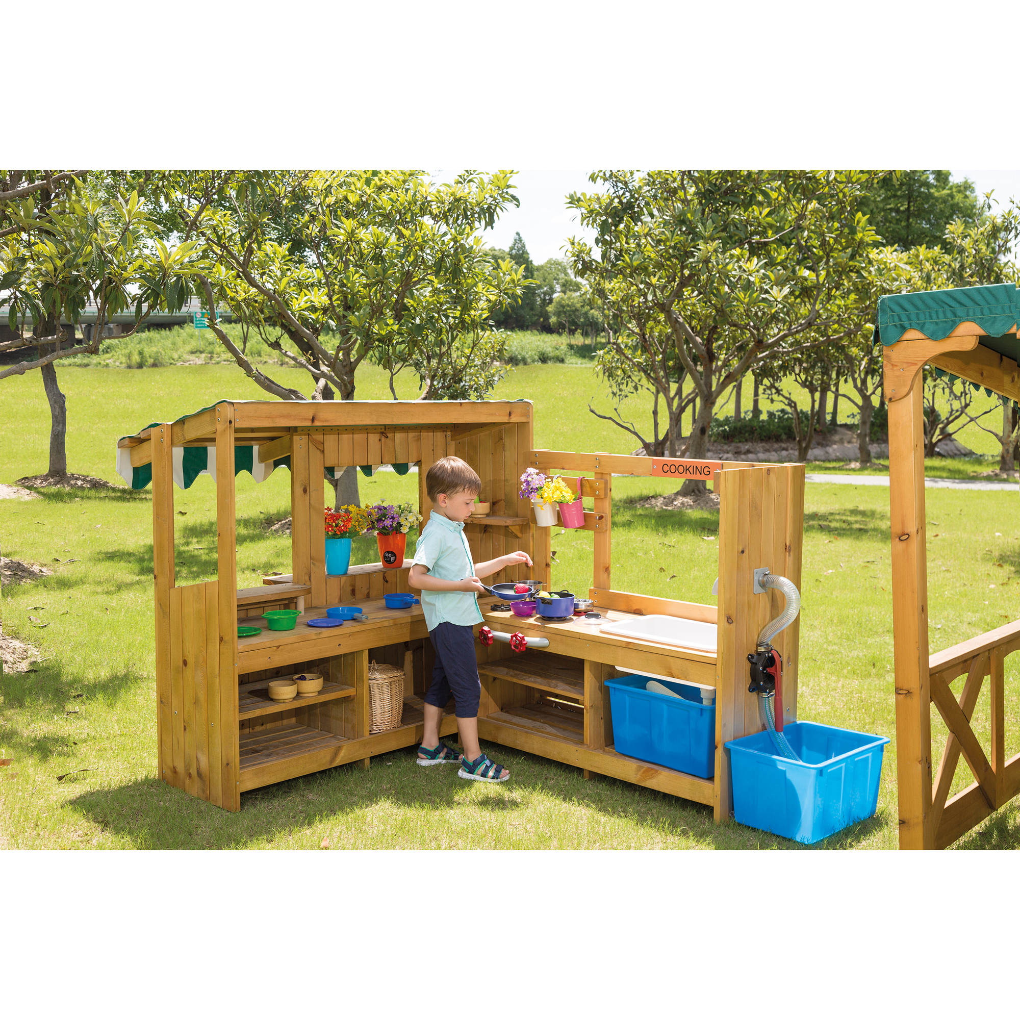 Outdoor-Snack Bar + Outdoor Spielküche mit Pumpe