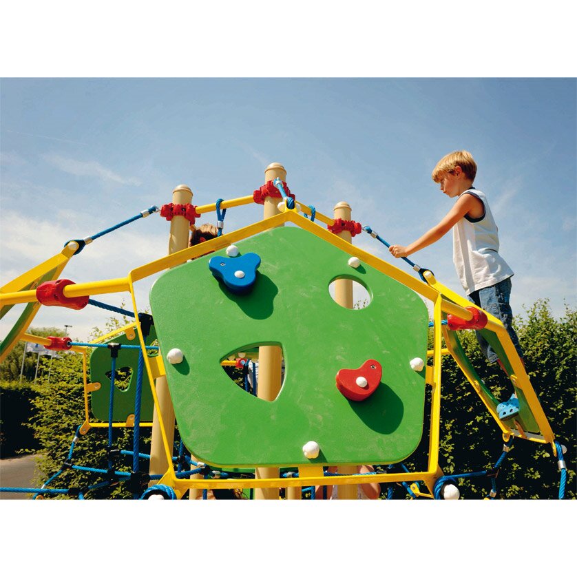 Fußball Klettergerüst