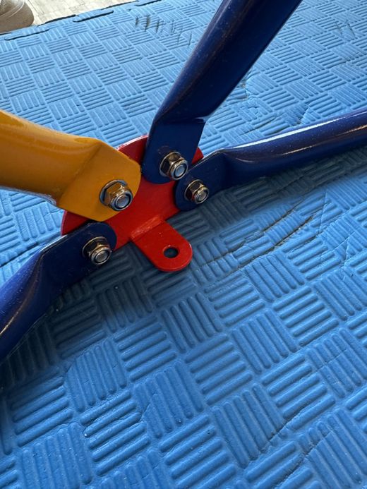 Höhlen- & Kletteriglu