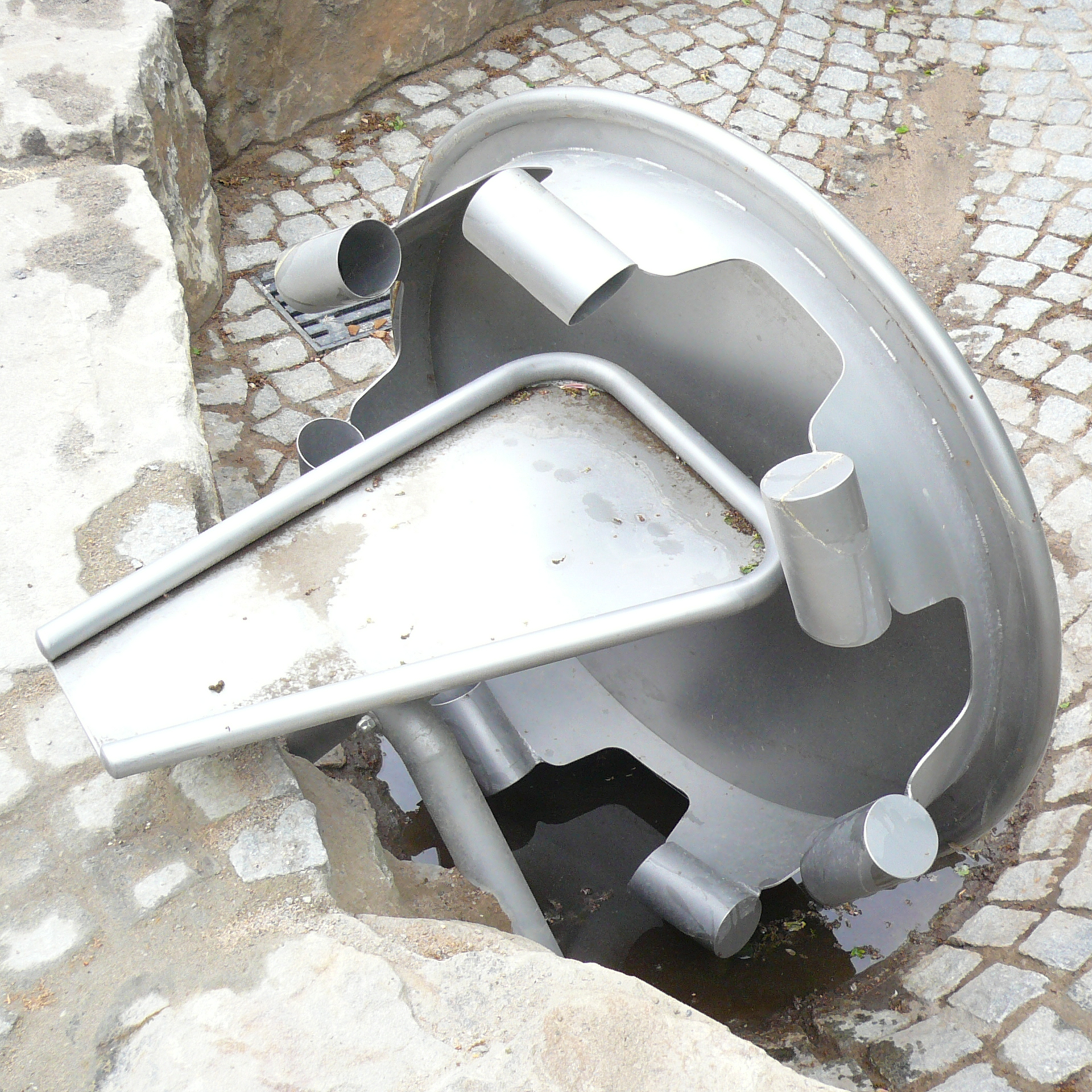 Wasserschöpfrad Edelstahl Ø 1m