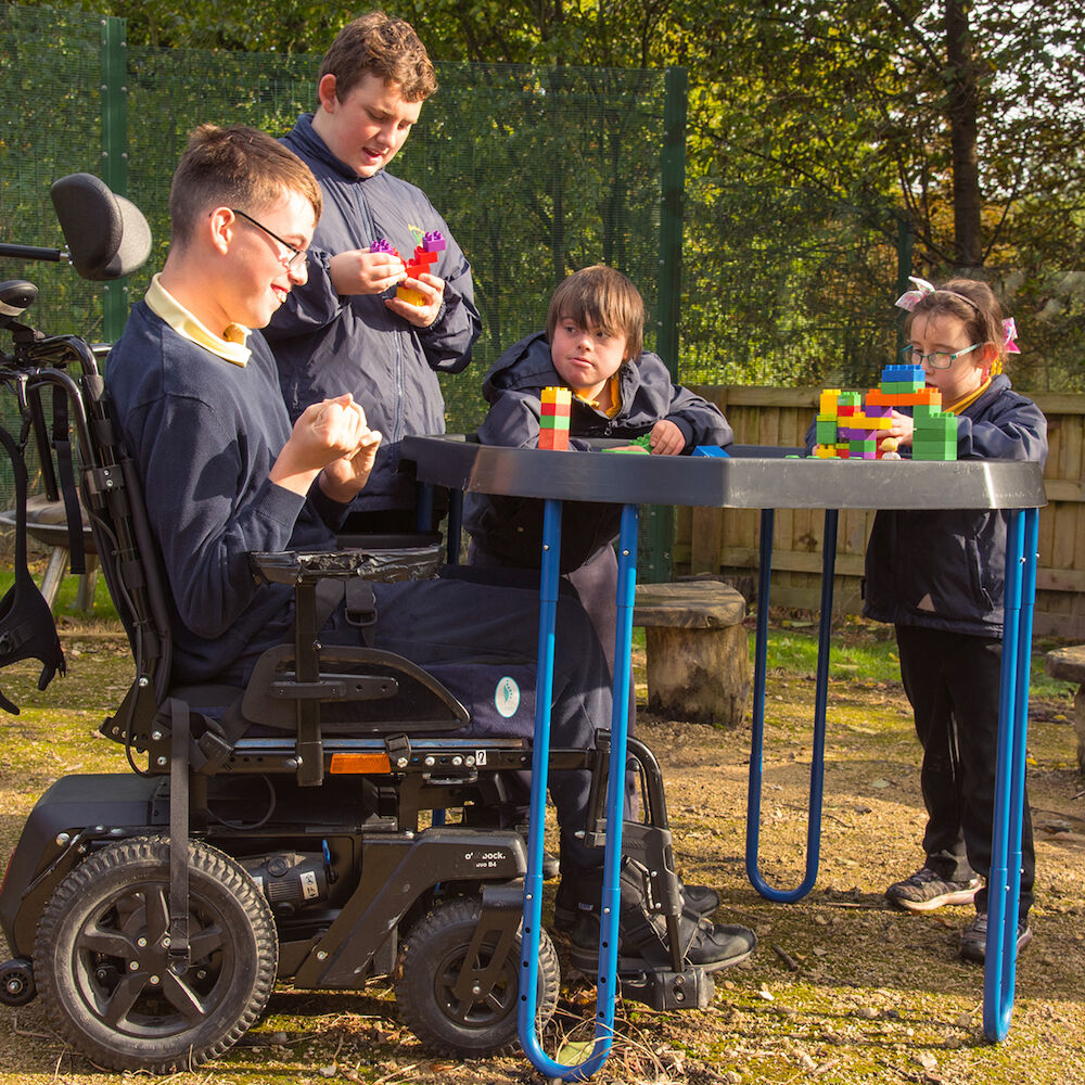 Rolli-Gestell für Entdecker- u. Experimentier-Tisch Blau