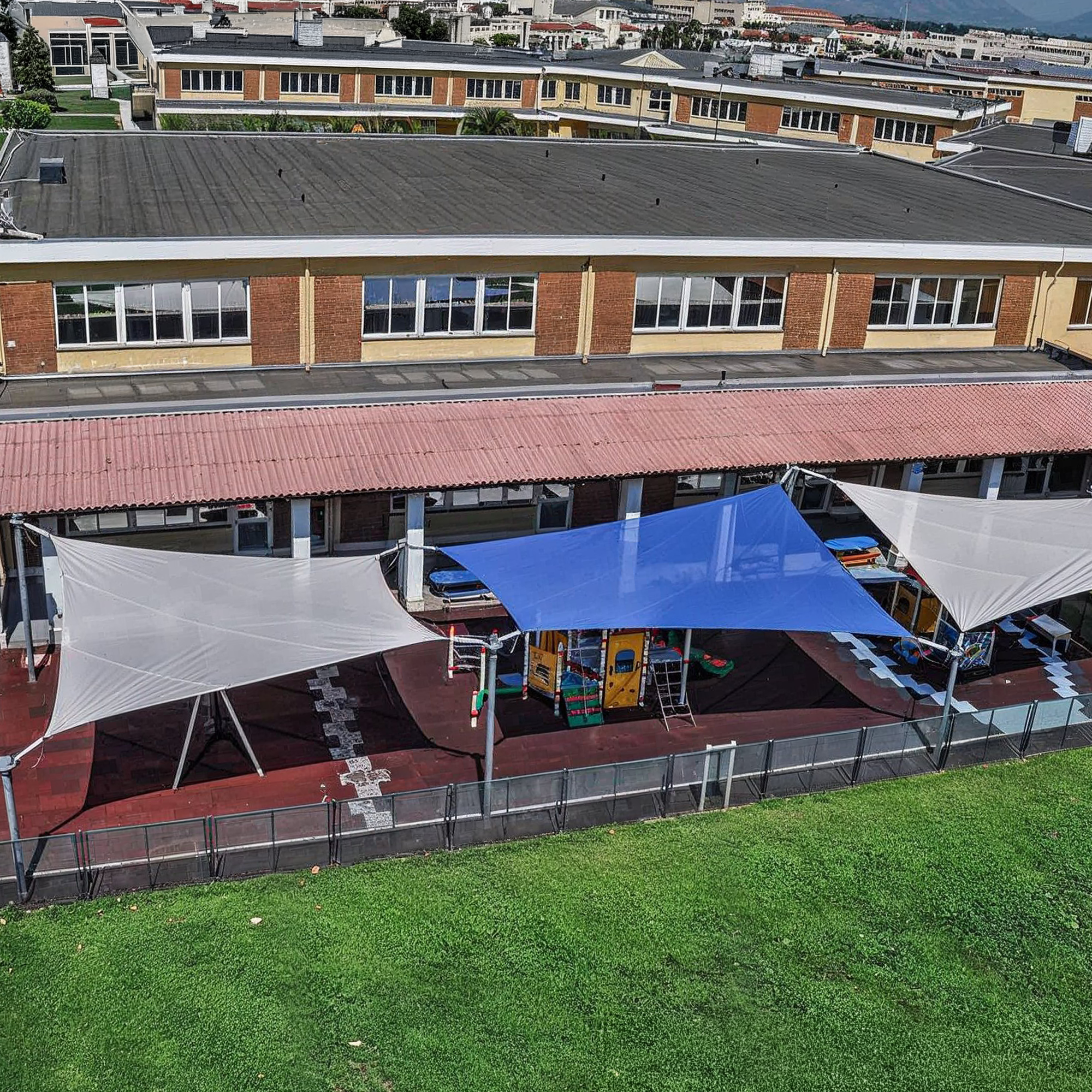 Sonnensegel auf Anfrage nach Maß