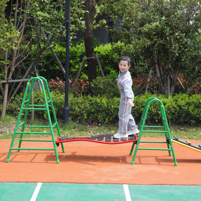 Mobile Bewegungswelt ? Flexibel & voller Entwicklung - Brücke