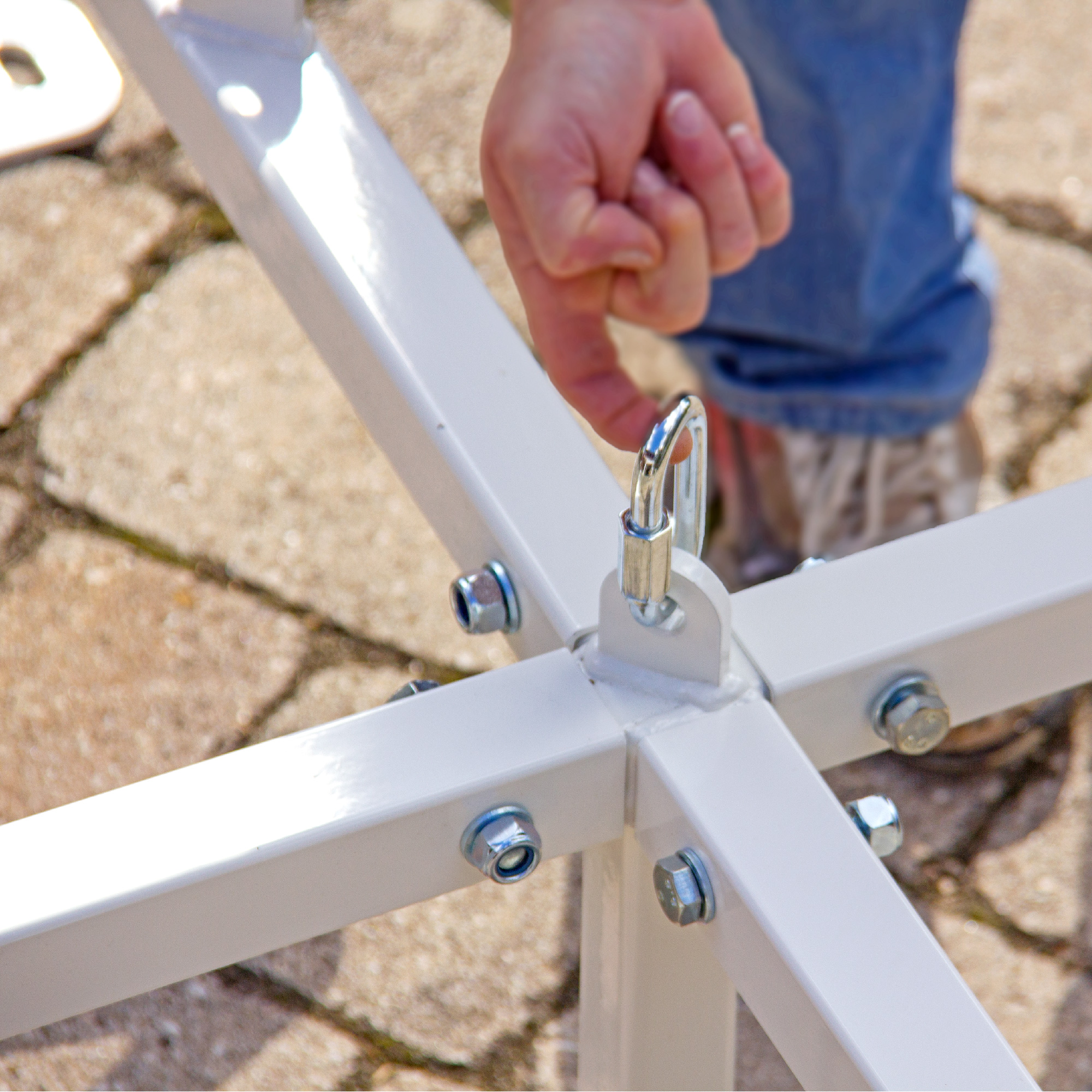 Universal-Deckenkreuz für abgehängte Decken bis 60 cm